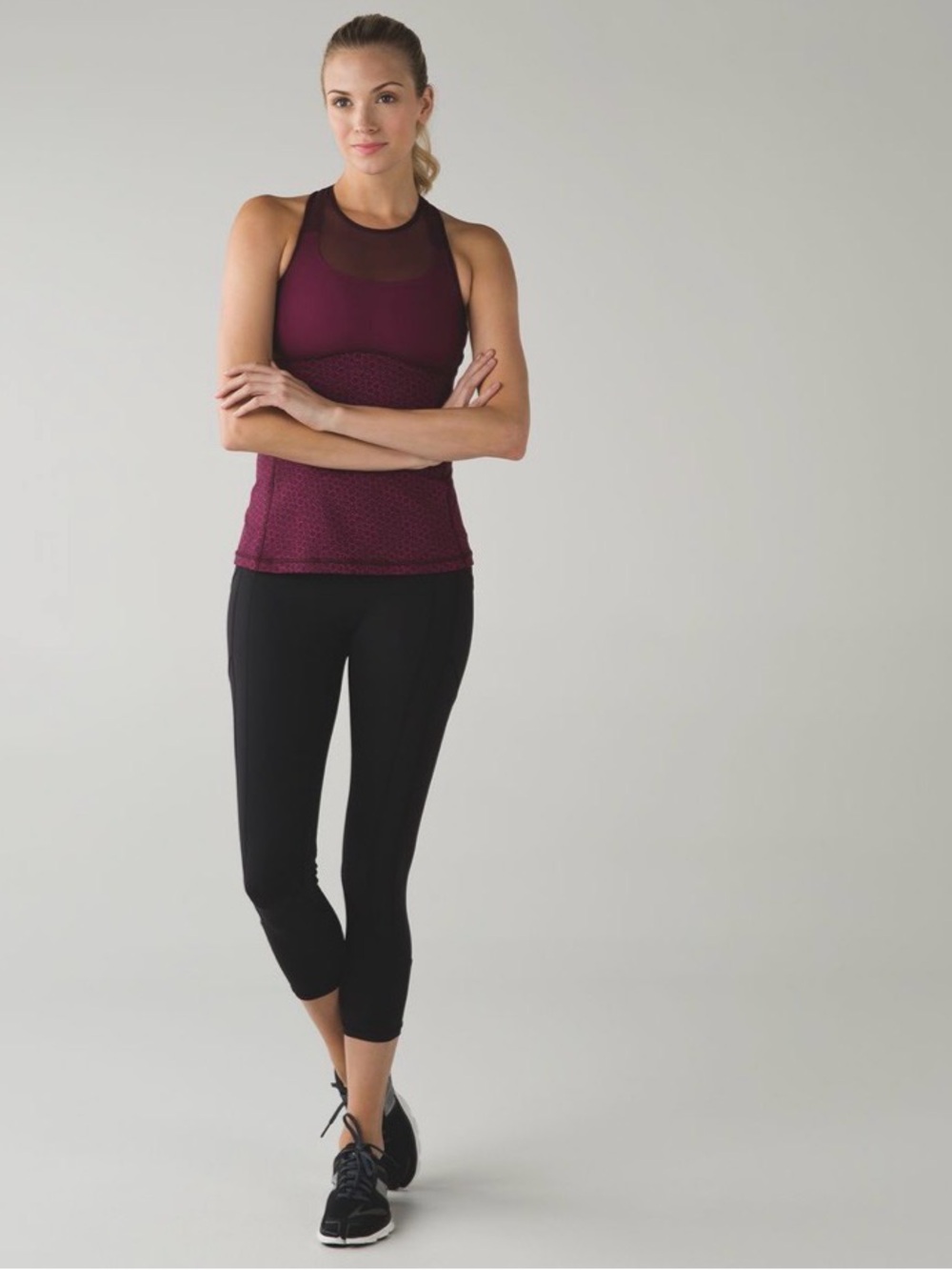 Lululemon Ready, Set, Sweat Tank
Star Pixel Raspberry Bordeaux Drama / Raspberry - Picture 3 of 16